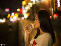 义乌市况任电子商务商行
