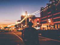 义乌市况任电子商务商行